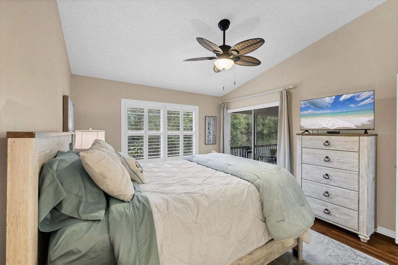 7266 Eleanor Circle, Unit 202, Sarasota, FL 34243 Photo