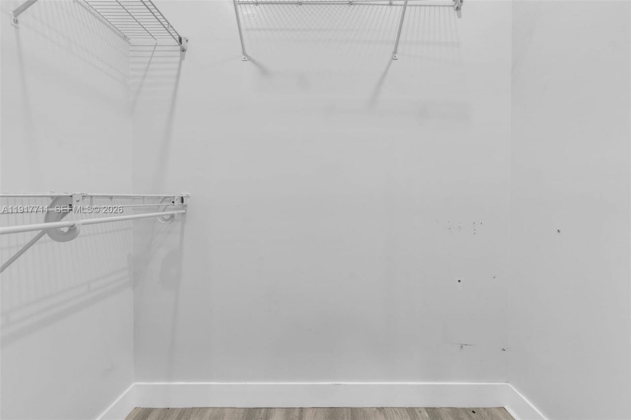 10018 Hammocks Blvd, Unit 207-5, Miami, FL 33196 Photo