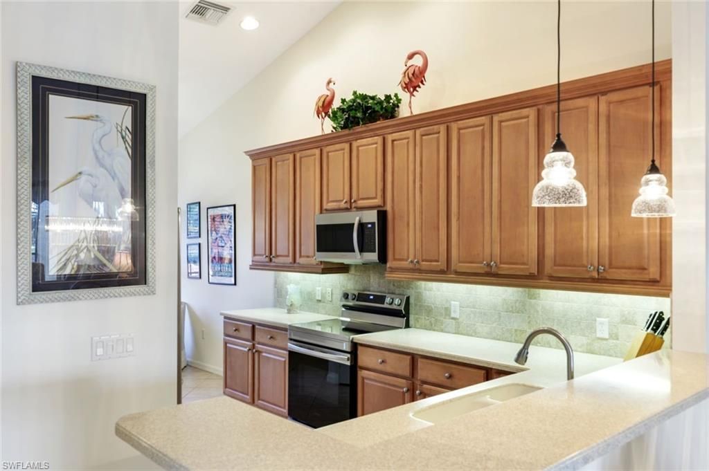 12080 Matera Ln, Unit 204, Bonita Springs, FL 34135 Photo