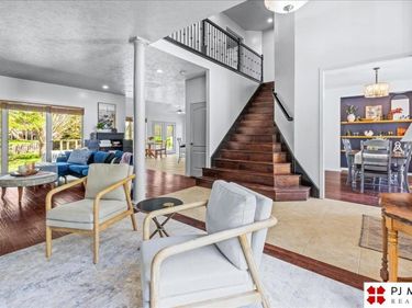 10921 S 172nd Street, Omaha, NE 68136