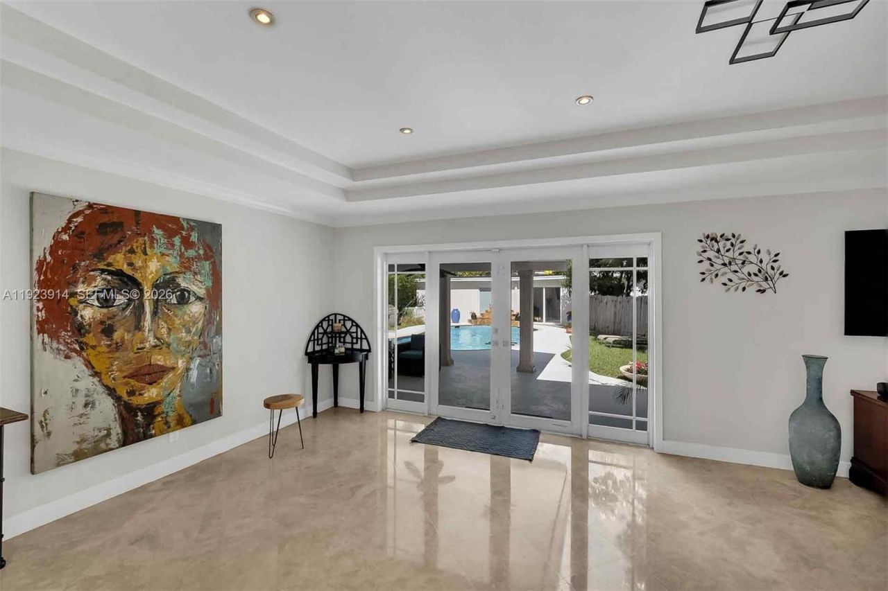 461 NE 115th St, Miami, FL 33161 Photo