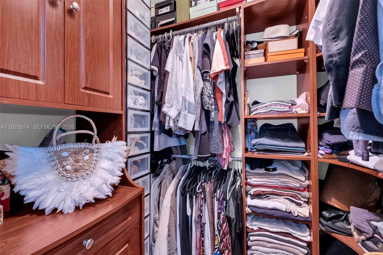 461 NE 115th St, Miami, FL 33161 Photo