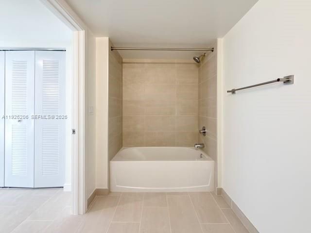 11239 NW 4th Ter, Unit 610, Sweetwater, FL 33172 Photo