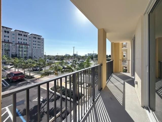 11239 NW 4th Ter, Unit 610, Sweetwater, FL 33172 Photo