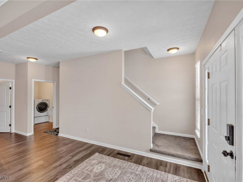 1482 Barrymore Lane, Wadsworth, OH 44281 Photo 5