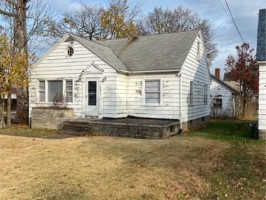 3905 Broadway, Lorain, OH 44052