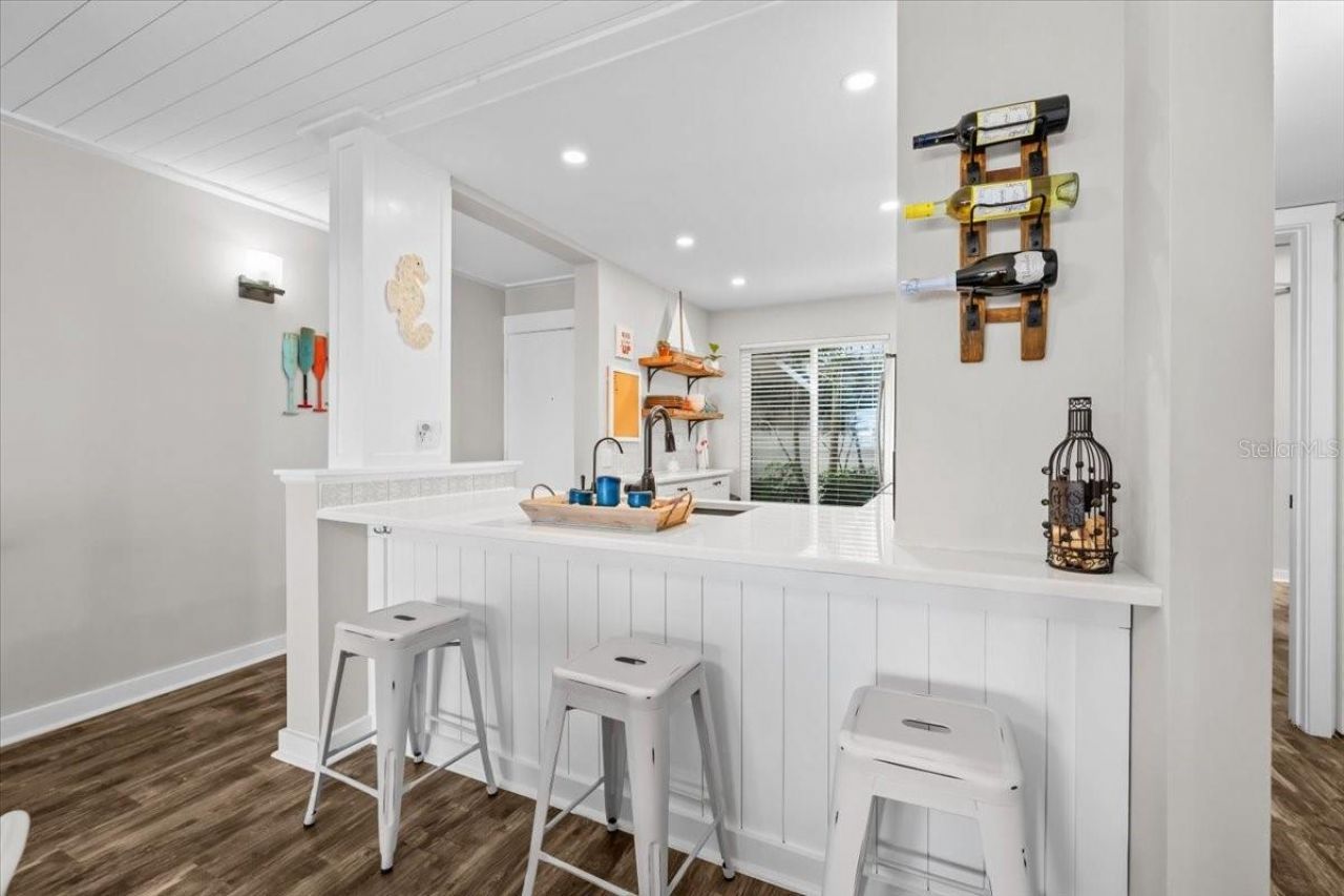 6268 Palma Del Mar Boulevard S, Unit 107, Saint Petersburg, FL 33715 Photo