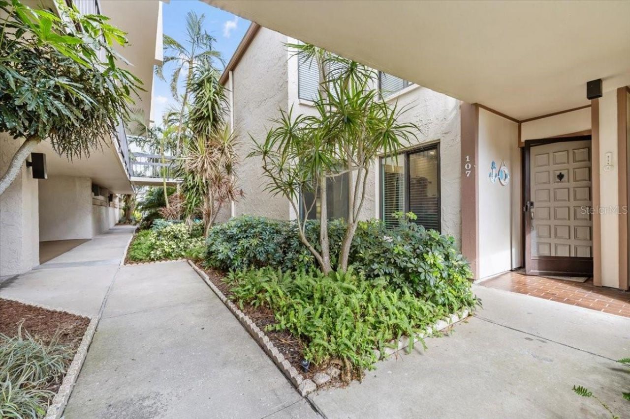 6268 Palma Del Mar Boulevard S, Unit 107, Saint Petersburg, FL 33715 Photo