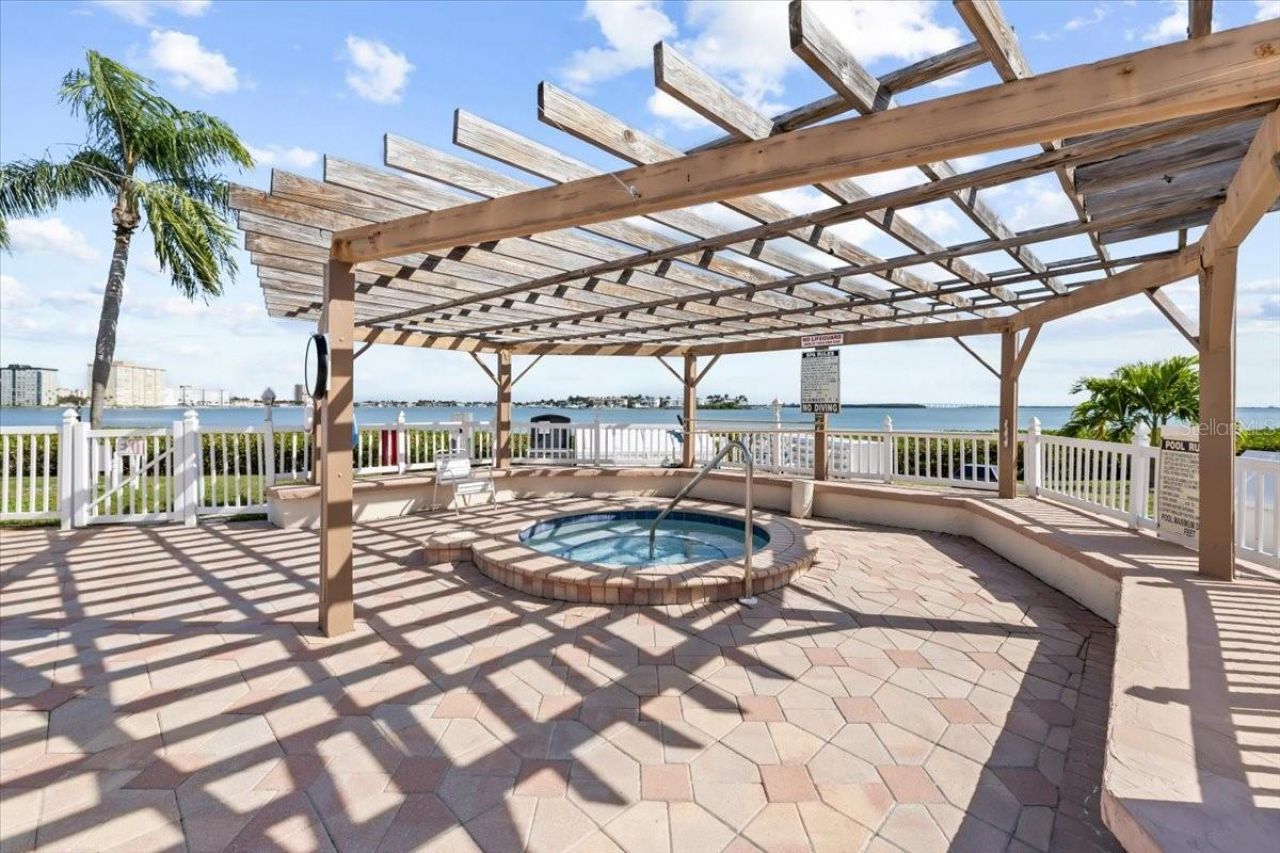 6268 Palma Del Mar Boulevard S, Unit 107, Saint Petersburg, FL 33715 Photo