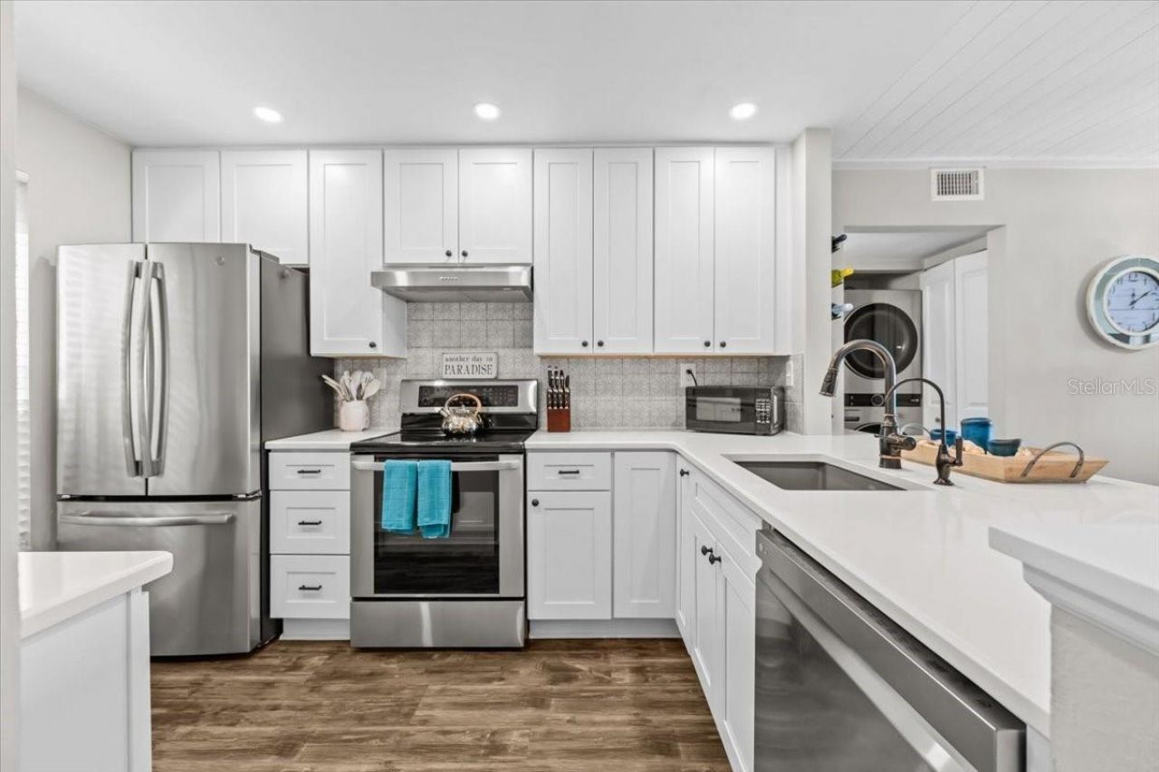 6268 Palma Del Mar Boulevard S, Unit 107, Saint Petersburg, FL 33715 Photo