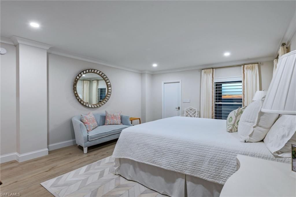 2905 Gulf Shore Blvd N, Unit 703N, Naples, FL 34103 Photo