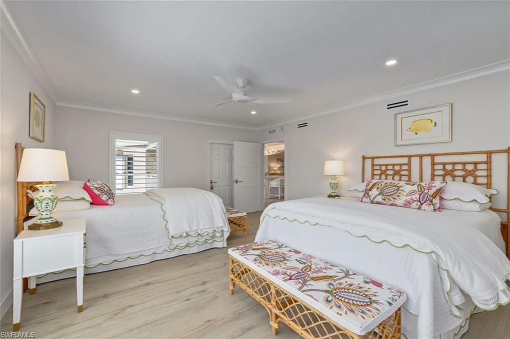 2905 Gulf Shore Blvd N, Unit 703N, Naples, FL 34103 Photo