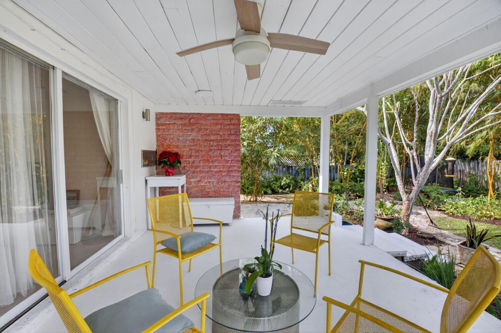 215 N Seacrest Circle, Delray Beach, FL 33444 Photo