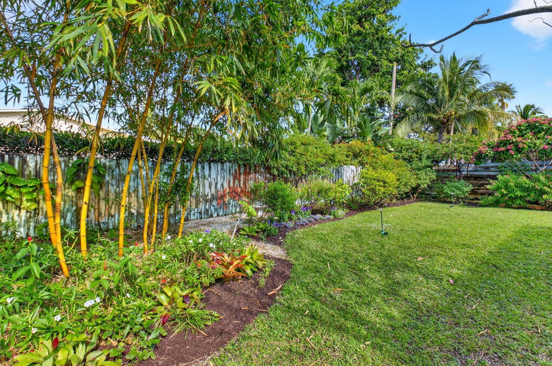 215 N Seacrest Circle, Delray Beach, FL 33444 Photo