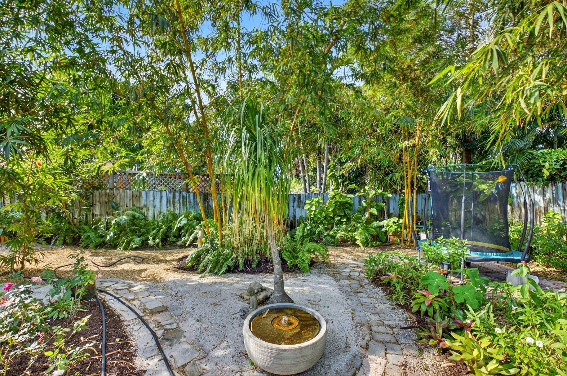 215 N Seacrest Circle, Delray Beach, FL 33444 Photo