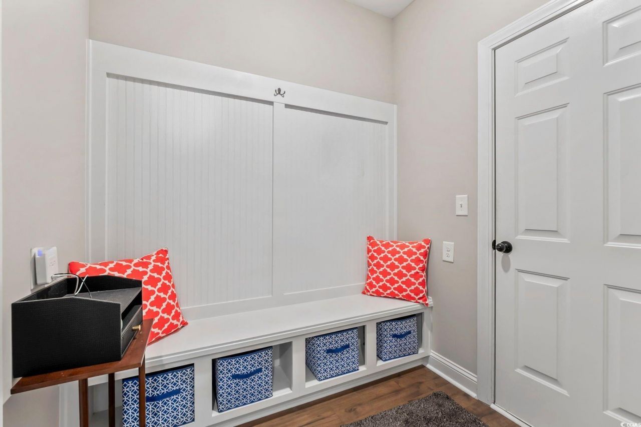 376 Mikita Dr. Photo 27