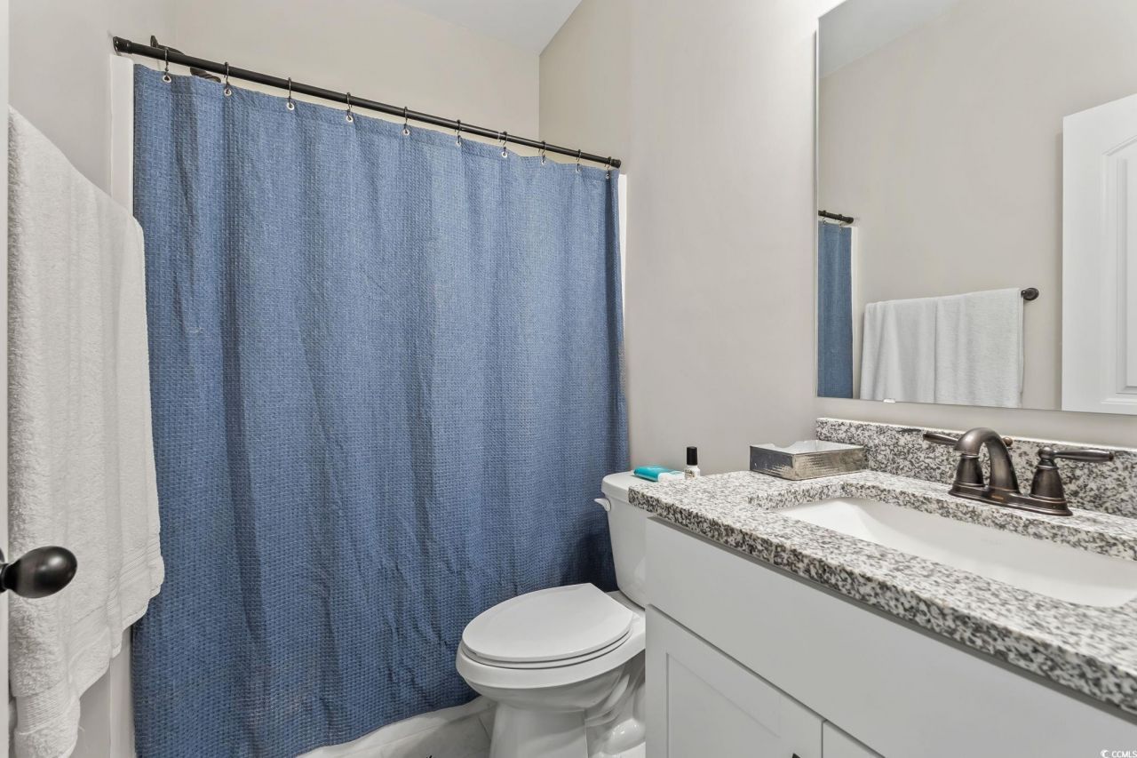 376 Mikita Dr. Photo 5