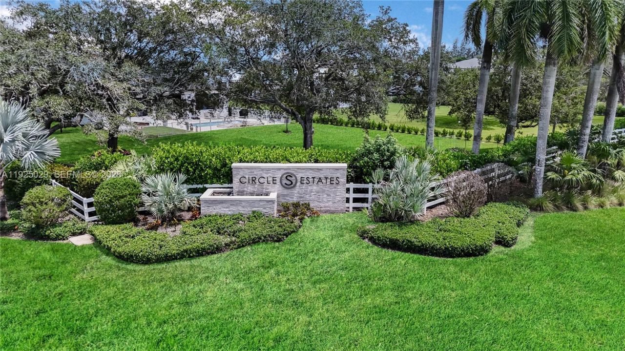 15846 SW 49th St, Southwest Ranches, FL 33331 Photo