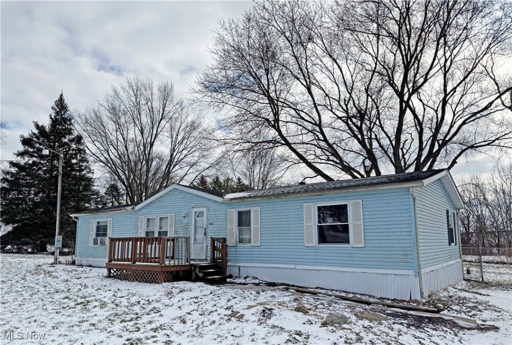 13154 Sinclair Street Sw, Massillon, OH 44647 Main Photo
