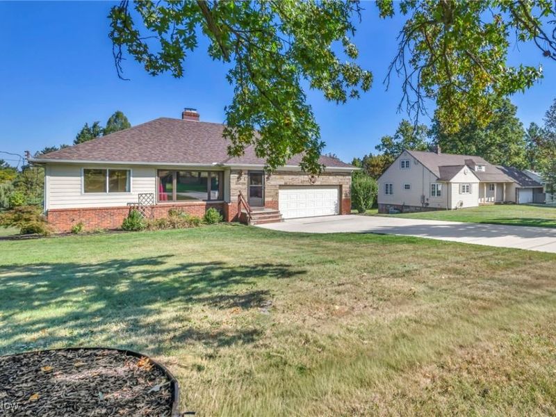 4523 Oakes Road, Brecksville, OH 44141 Photo 2