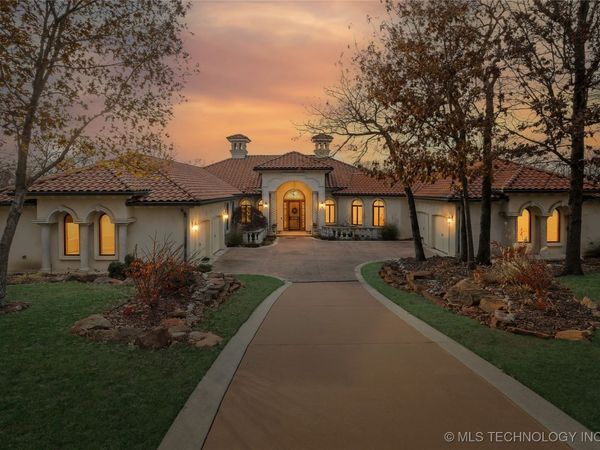 2125 W 73rd Street , Tulsa, OK 74132