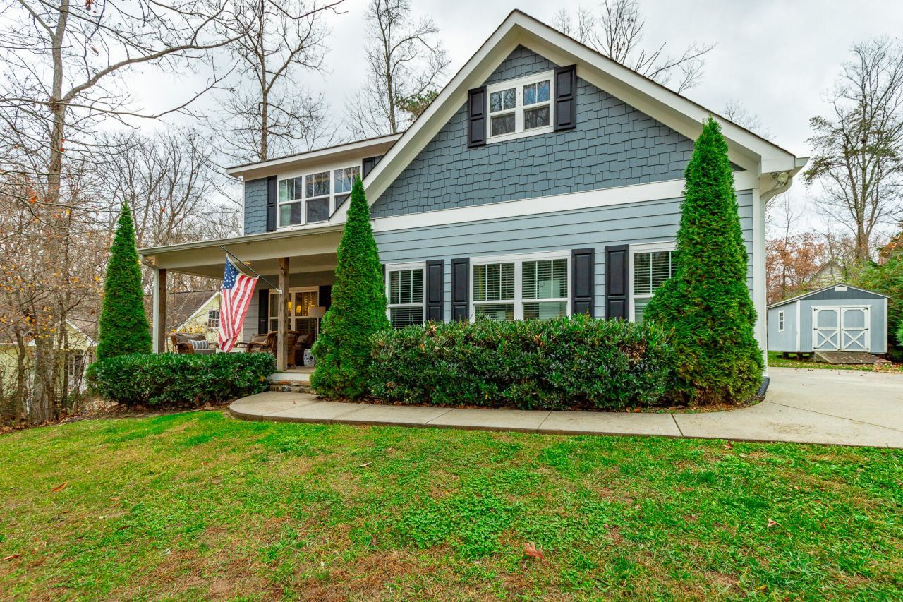 3680 Wilson Avenue, Signal Mountain, TN 37377 Main Photo