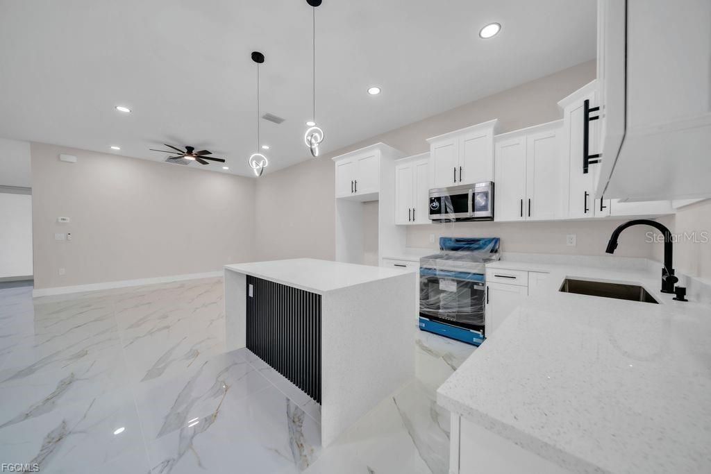 4648/4650 Leonard Boulevard S, Lehigh Acres, FL 33973 Photo