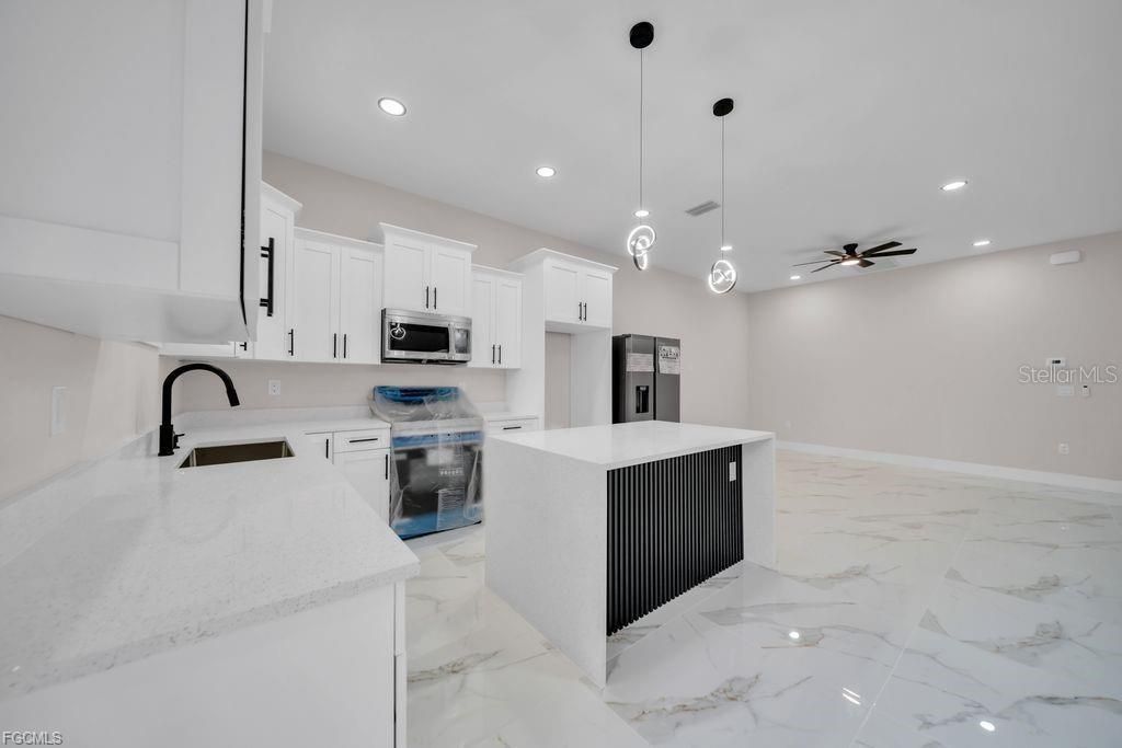 4648/4650 Leonard Boulevard S, Lehigh Acres, FL 33973 Photo