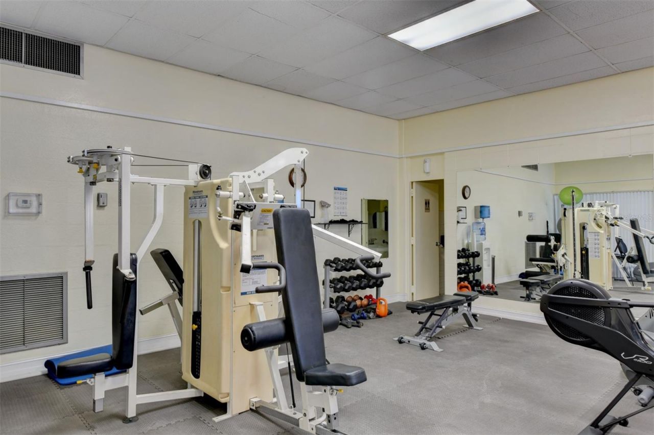 1707 28th Avenue Drive W, Bradenton, FL 34205 Photo