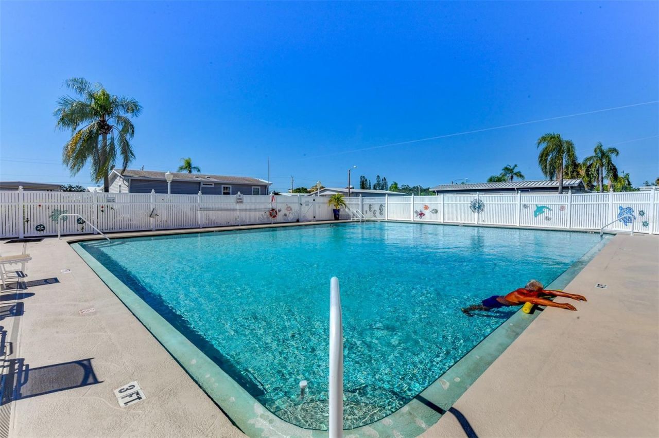 1707 28th Avenue Drive W, Bradenton, FL 34205 Photo