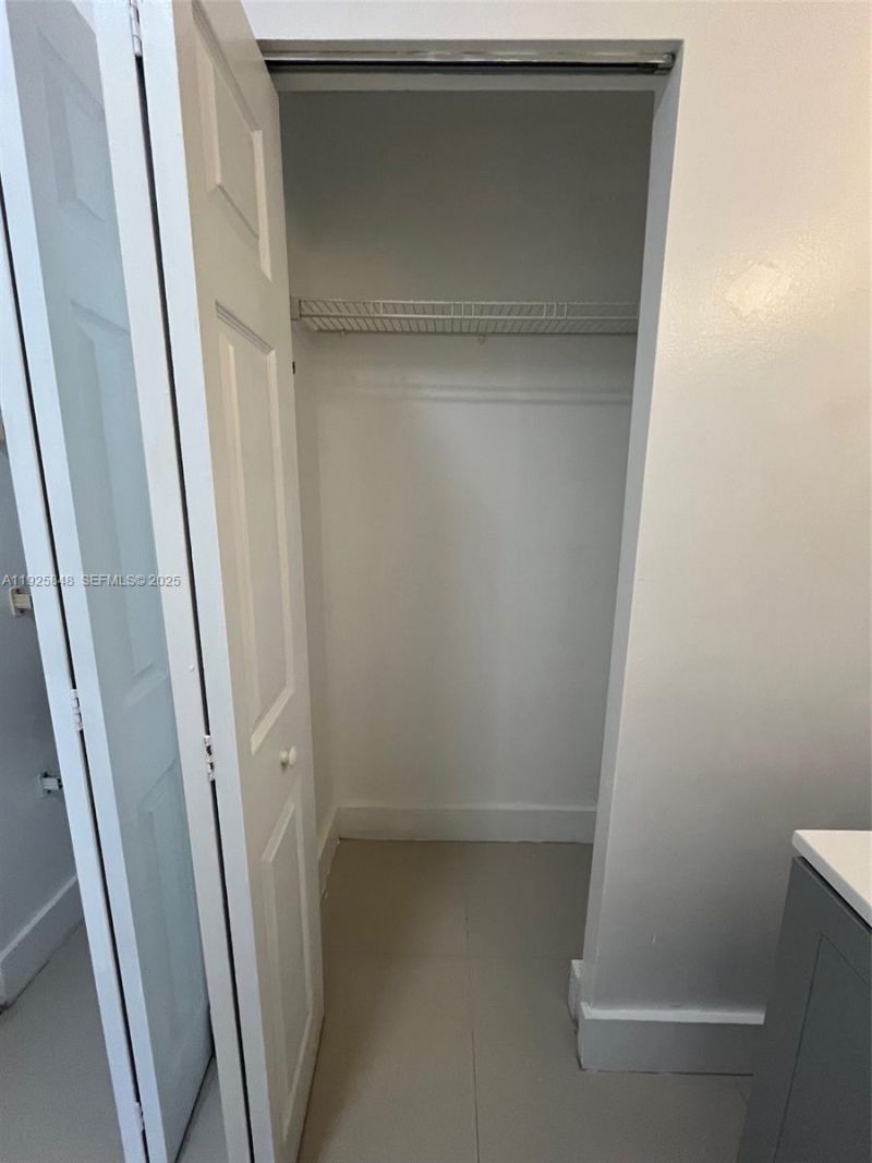 20505 E Country Club Dr, Unit 2132, Aventura, FL 33180 Photo