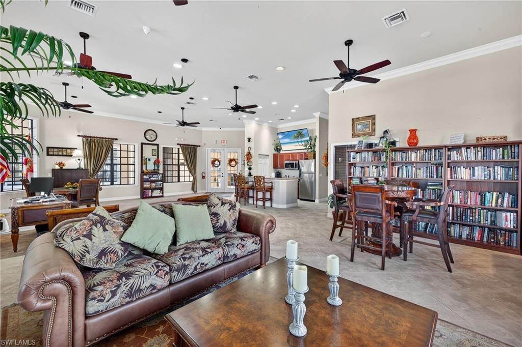 1854 Concordia Lake Cir, Unit 806, Cape Coral, FL 33909 Photo