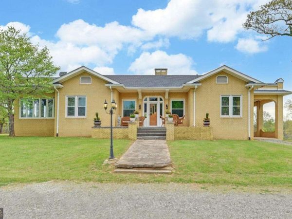 2465 Blue Ridge Drive, Blue Ridge, GA 30513