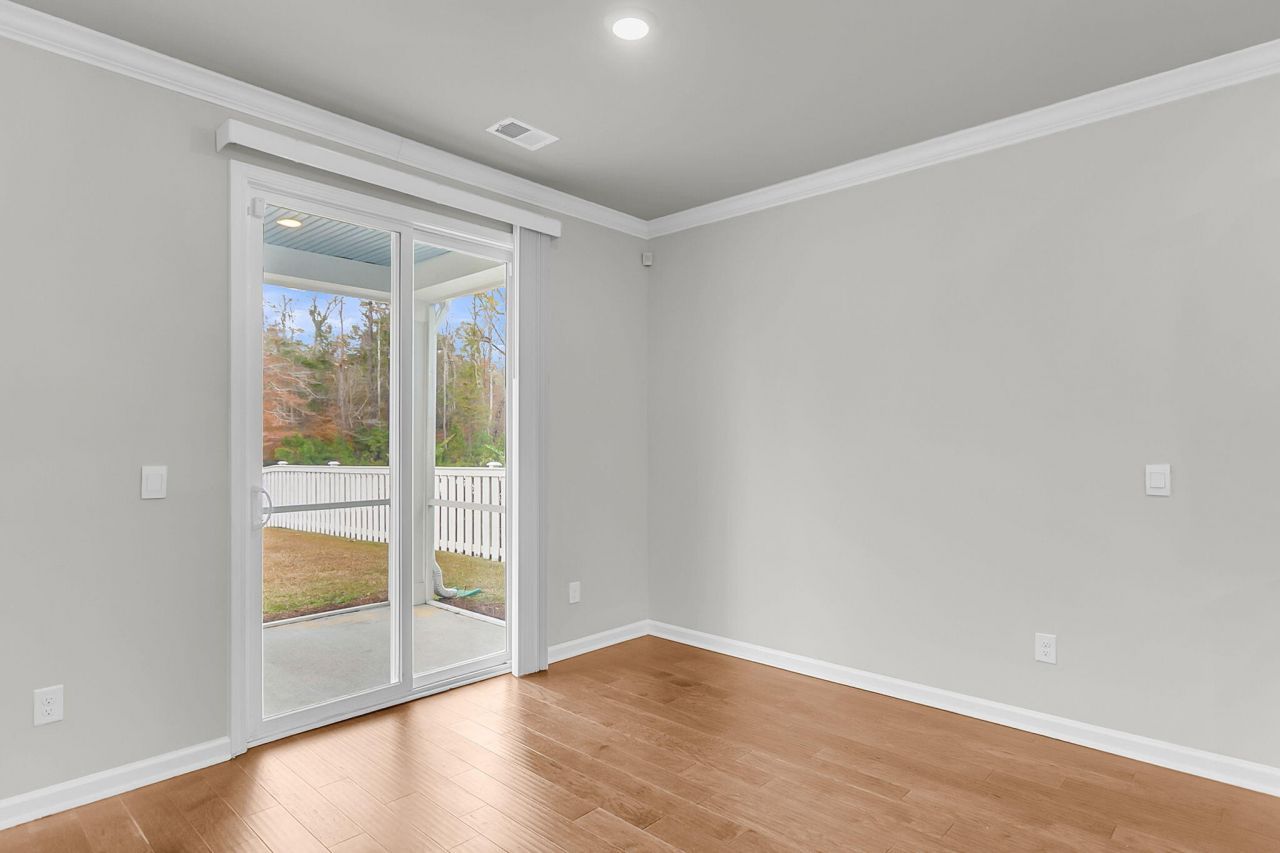 169 Cherry Grove Drive Photo 12