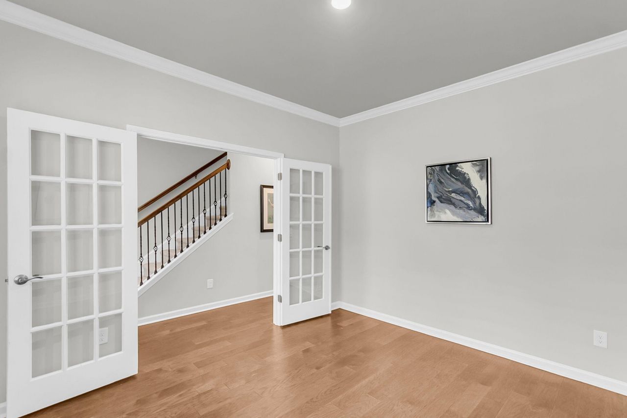 169 Cherry Grove Drive Photo 12