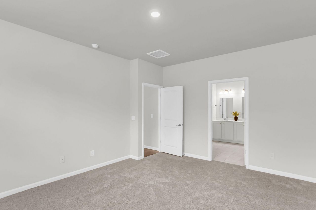 169 Cherry Grove Drive Photo 14