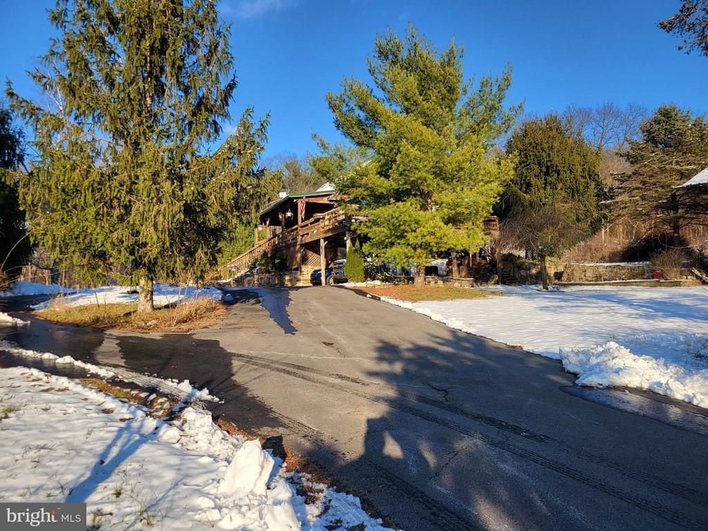 23570 Path Valley Road, Doylesburg, PA 17219 Main Photo