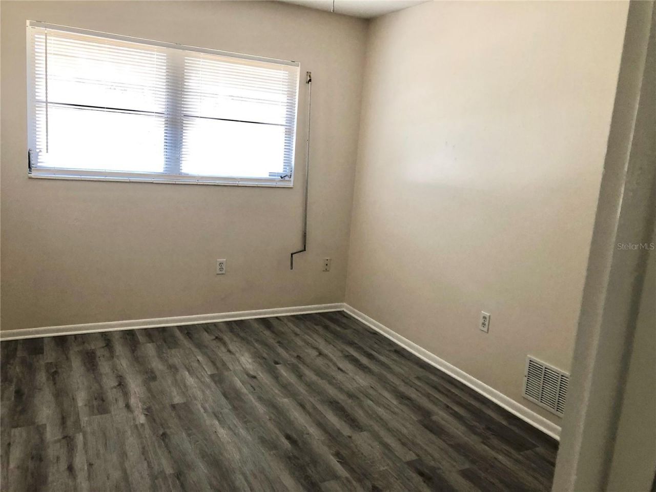 804 67th Avenue Terrace W, Bradenton, FL 34207 Photo