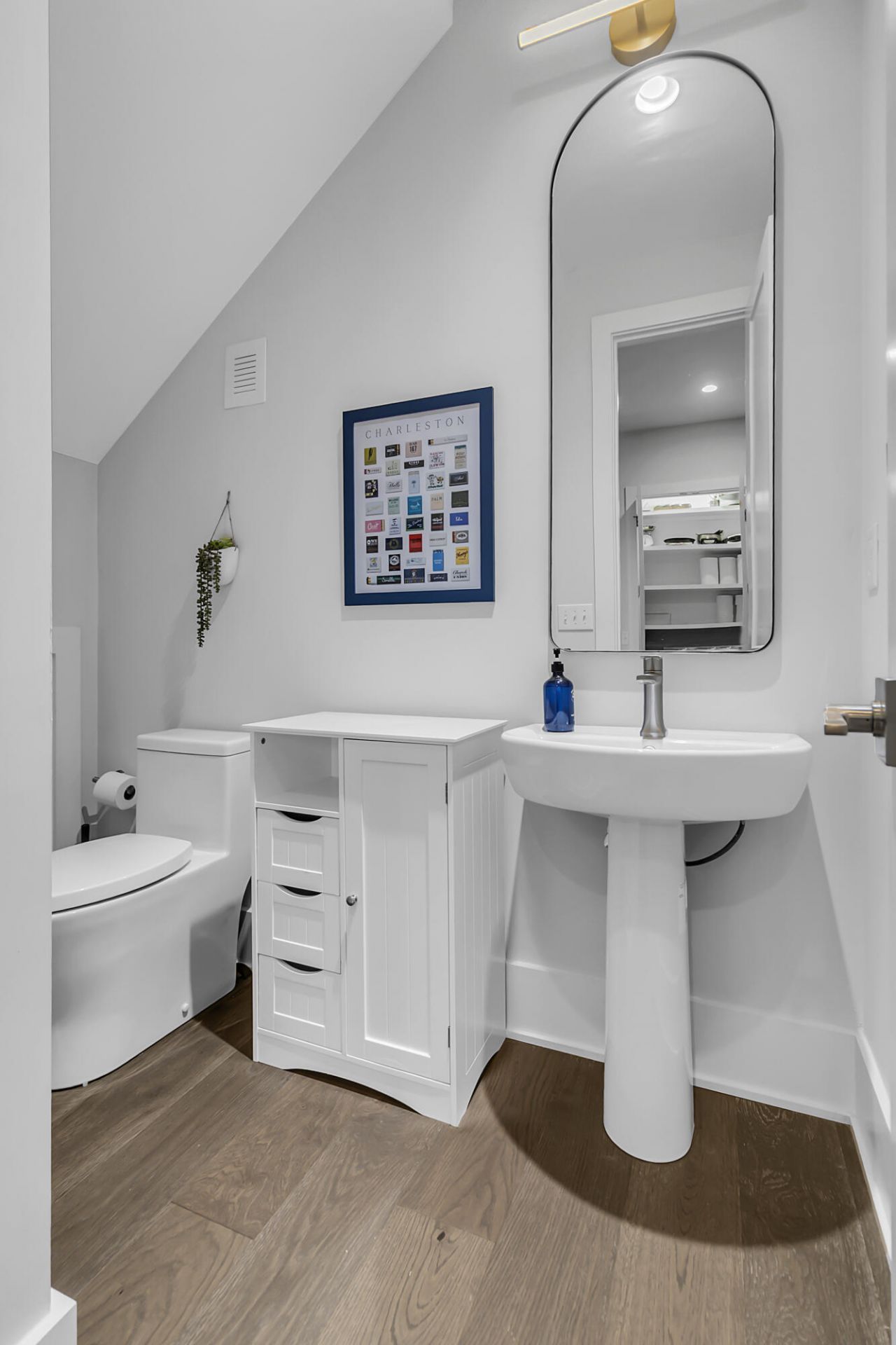 7 Carrere Court Photo 33