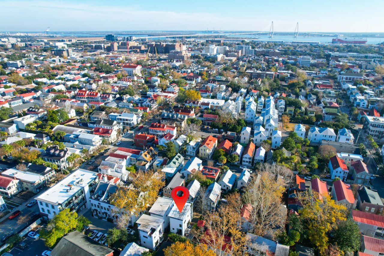 7 Carrere Court Photo 53