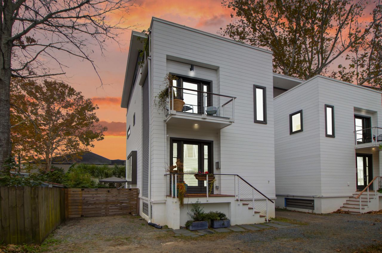 7 Carrere Court Photo 56