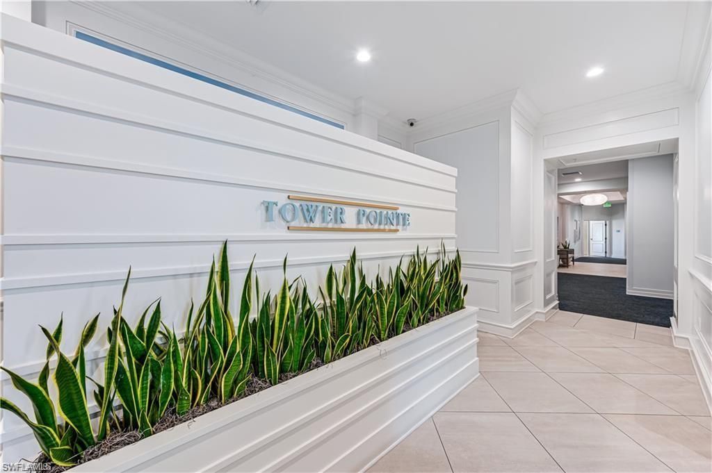 1001 Arbor Lake Dr, Unit 1007, Naples, FL 34110 Photo