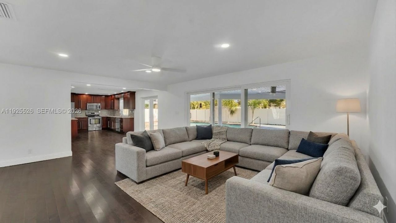 620 NE 2nd St, Pompano Beach, FL 33060 Photo