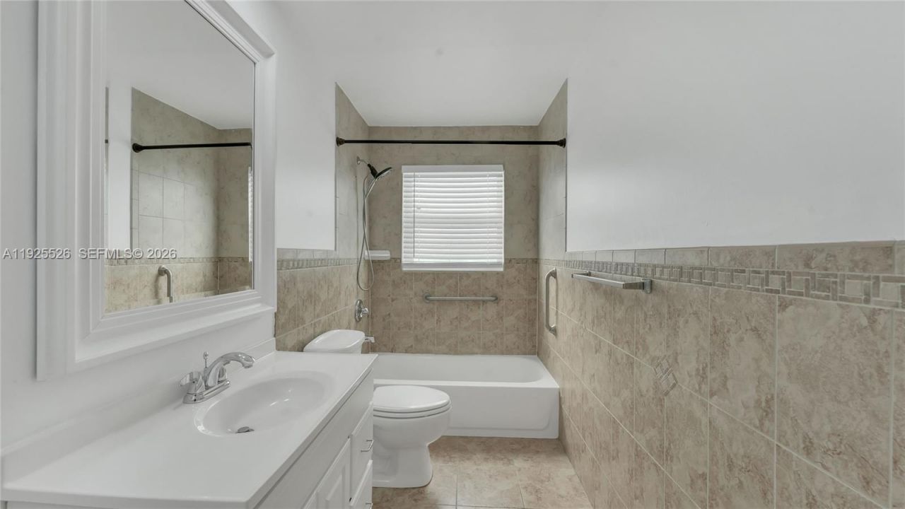 620 NE 2nd St, Pompano Beach, FL 33060 Photo