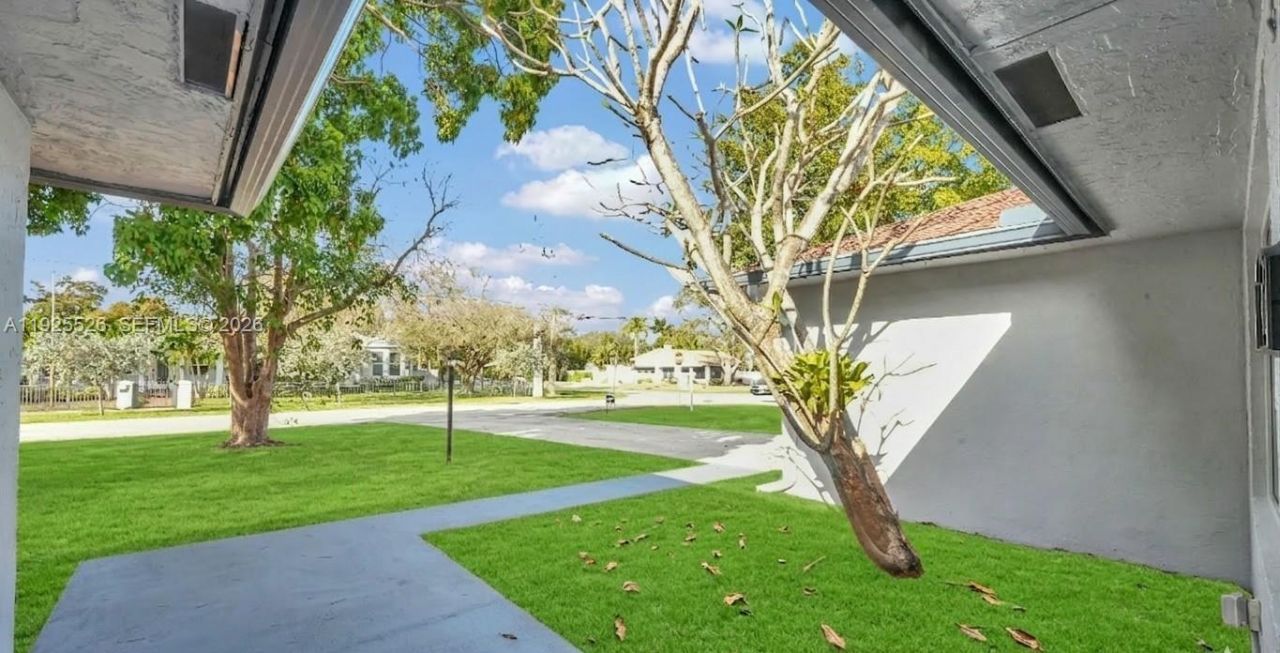 620 NE 2nd St, Pompano Beach, FL 33060 Photo