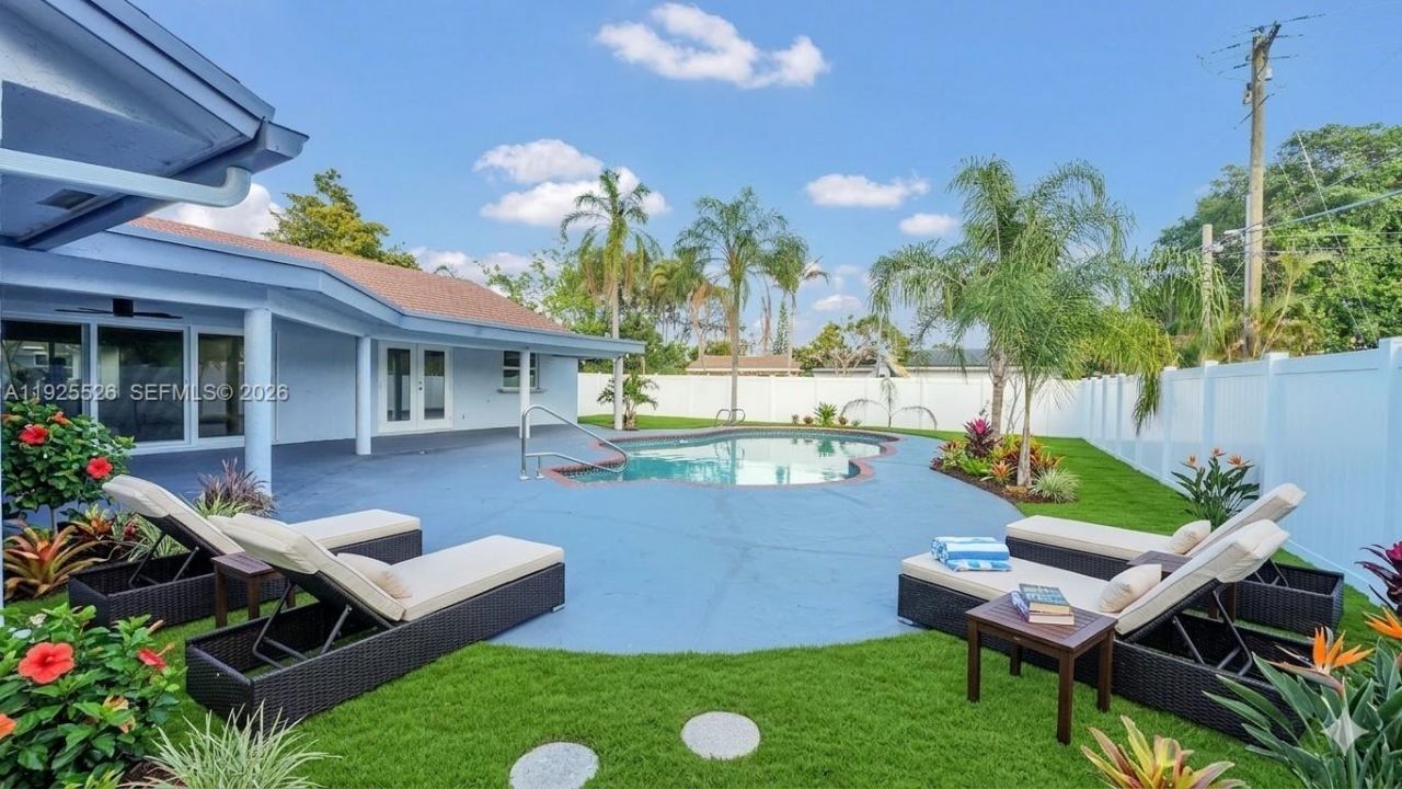 620 NE 2nd St, Pompano Beach, FL 33060 Photo