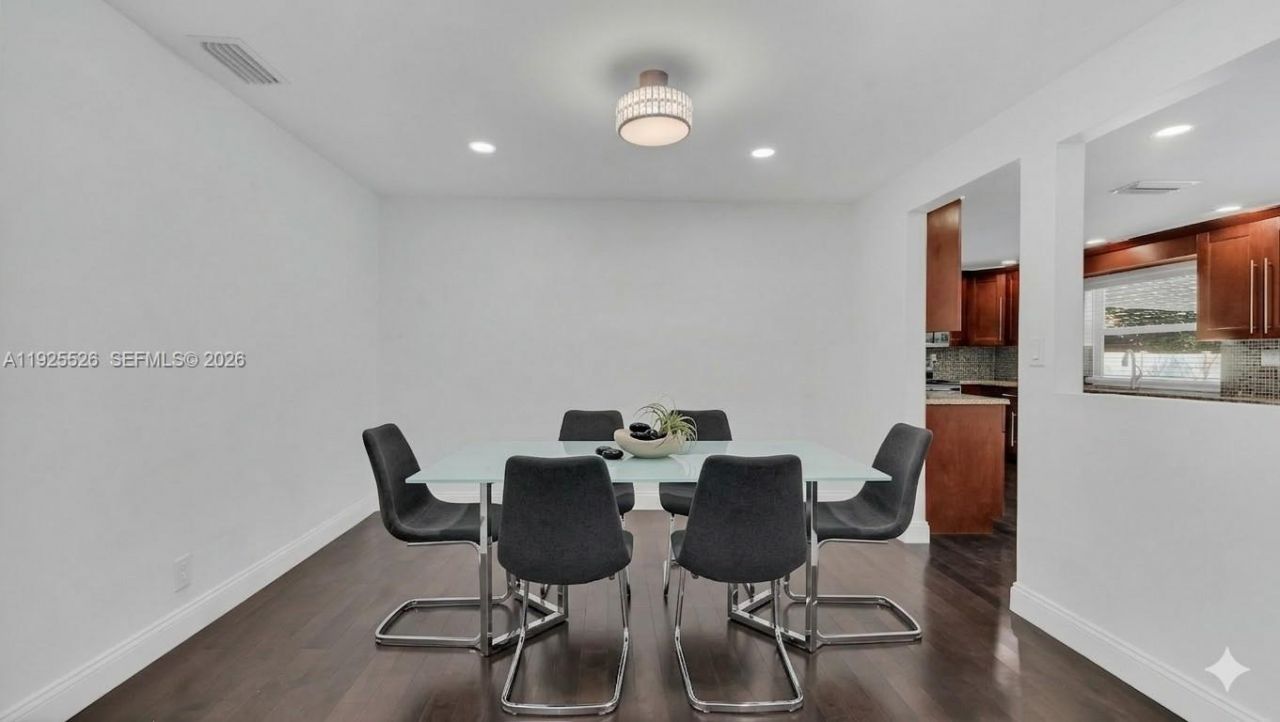 620 NE 2nd St, Pompano Beach, FL 33060 Photo