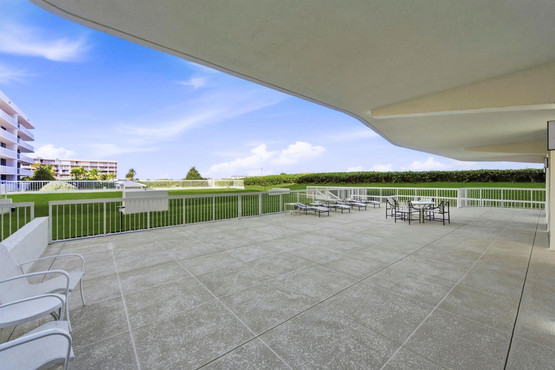 3300 S Ocean Boulevard, Unit 103s, Palm Beach, FL 33480 Photo