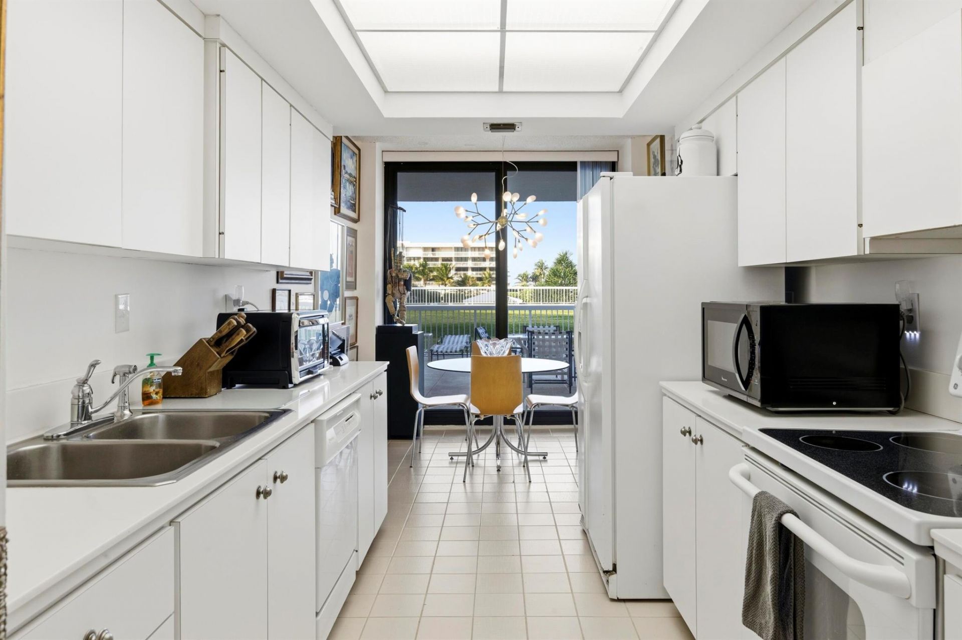 3300 S Ocean Boulevard, Unit 103s, Palm Beach, FL 33480 Photo