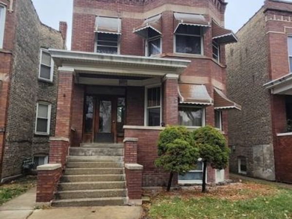 4450 W Altgeld Street, Unit 1, Chicago, IL 60639